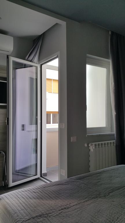 Alis Vanvitelli Suite Neapol Zewnętrze zdjęcie